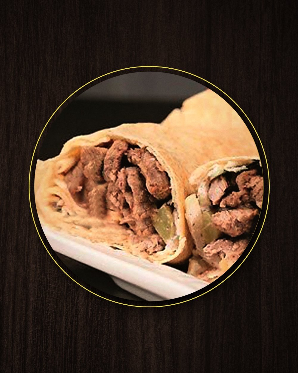 Bocadillo de shawarma de carne en pan árabe